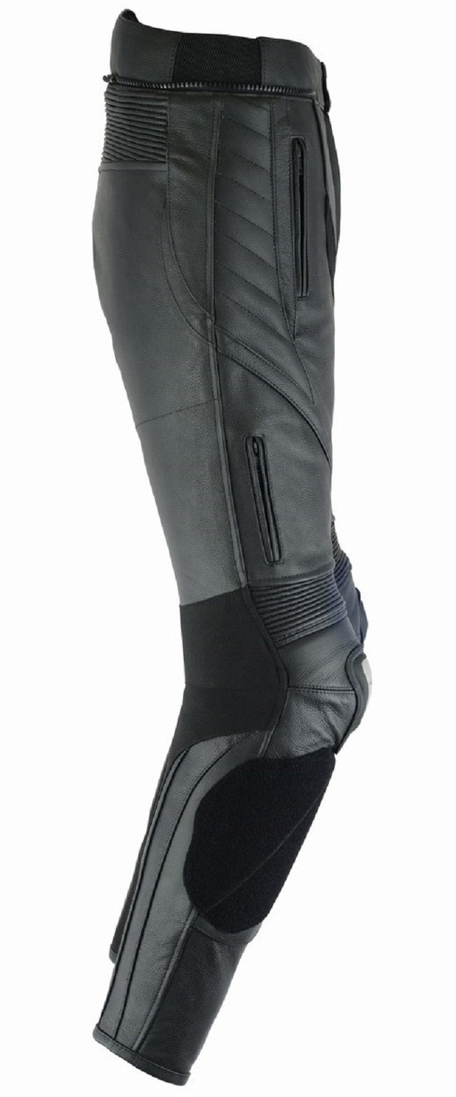 PANTALÓN DE CUERO CON TITANIO Y PROTECCIONES PARA MOTEROS